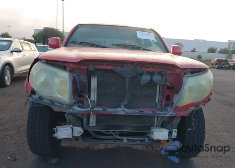 2005 Toyota Tacoma Prerunner V6 z USA, uszkodzony, nr VIN 5TEKU72N35Z109770